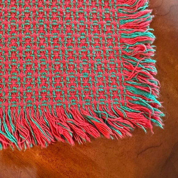 Vintage Original Homespun Weavers Christmas Table Runner Red Fringe 47" X 16" - Picture 7 of 9